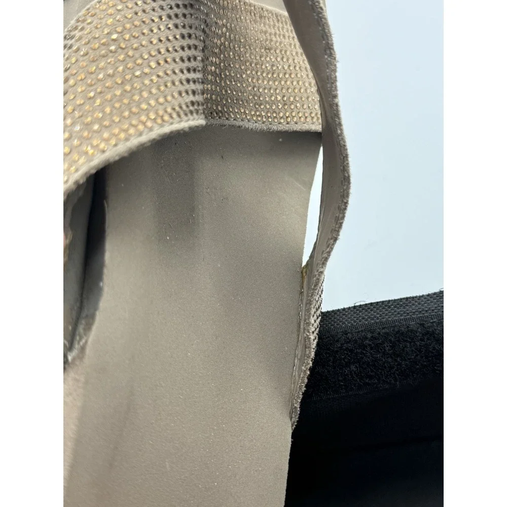 Yellow Box Jello Rhinestone Flip Flops Wedge Sandals Beige Tan Women's Size 9.5 - Picture 11 of 11